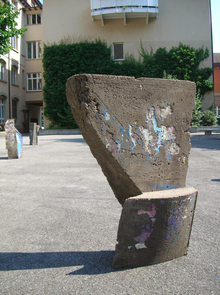 "Bildklotz2", 2005, Concrete, 60cm, from Bilderkistenkreislauf, Kunst Art - Dominik Lipp